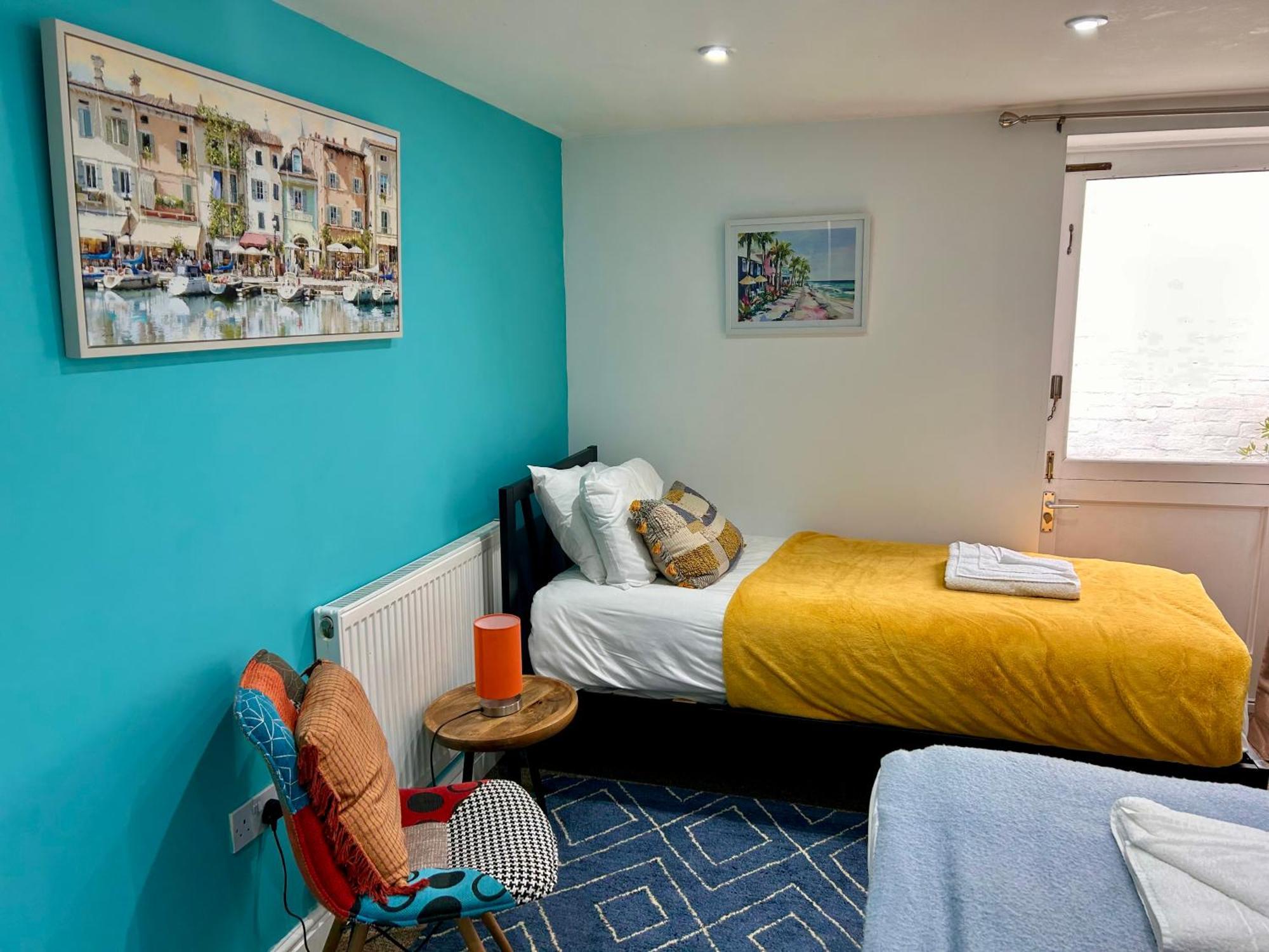 Spacious Character In Norfolk Holiday home *